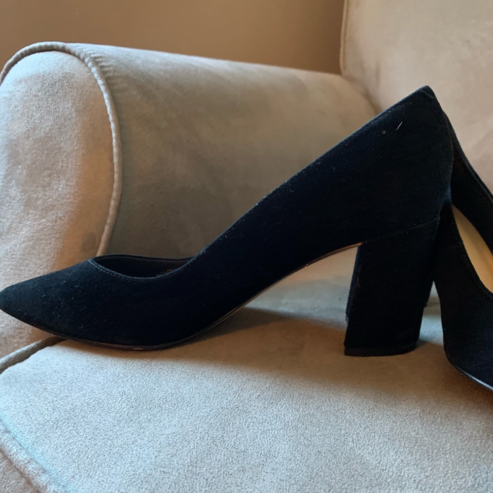 Like new Marc fisher heels